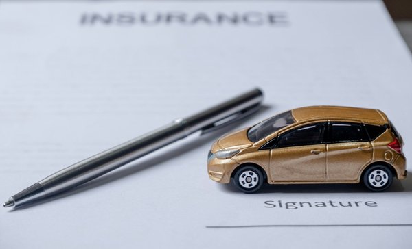 Assurance auto et confinement : comment profiter de la baisse des primes ?